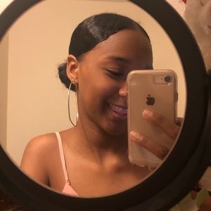 Meet your Posher, Bray